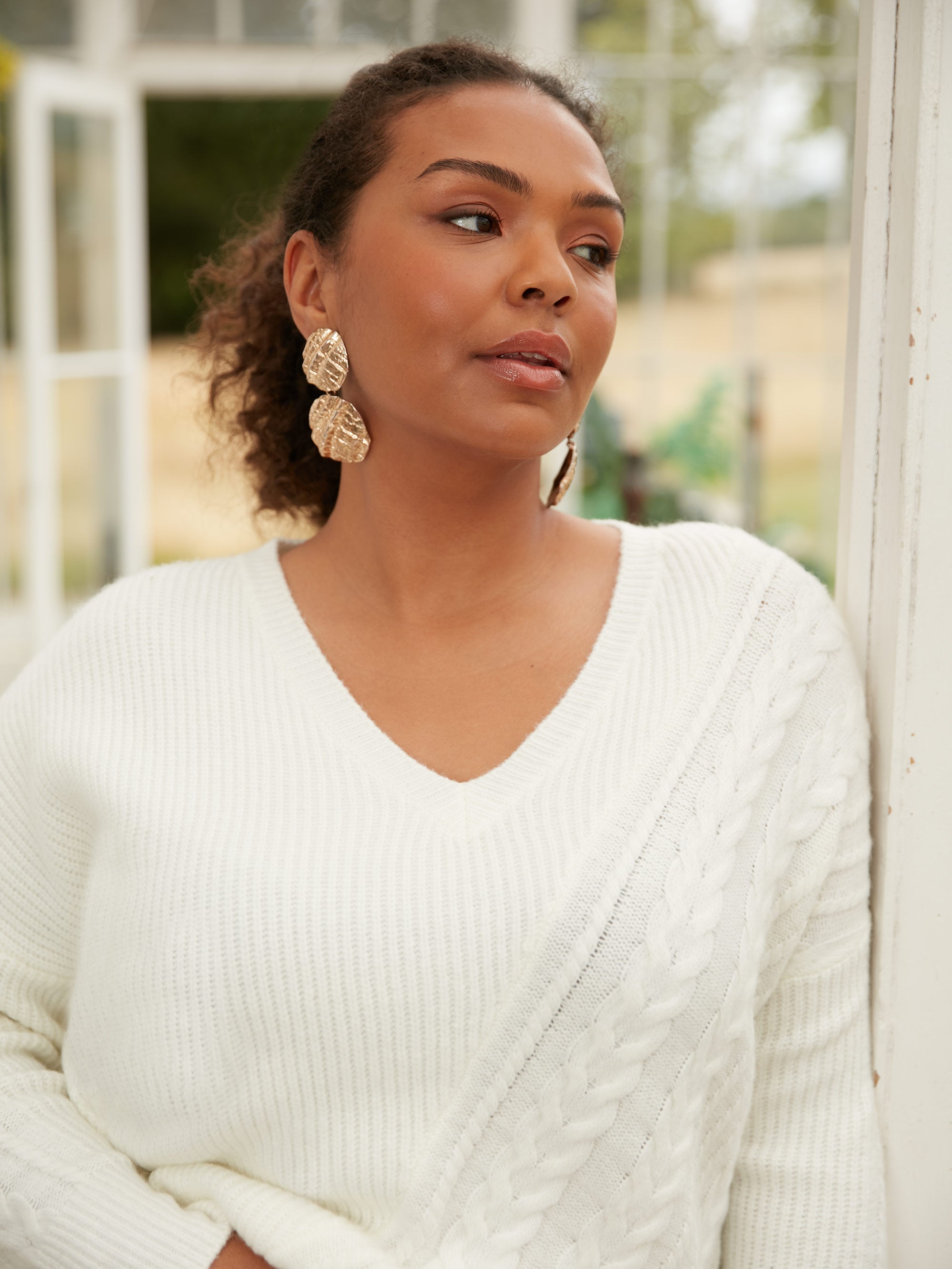 Ivory Cable Detail Jumper