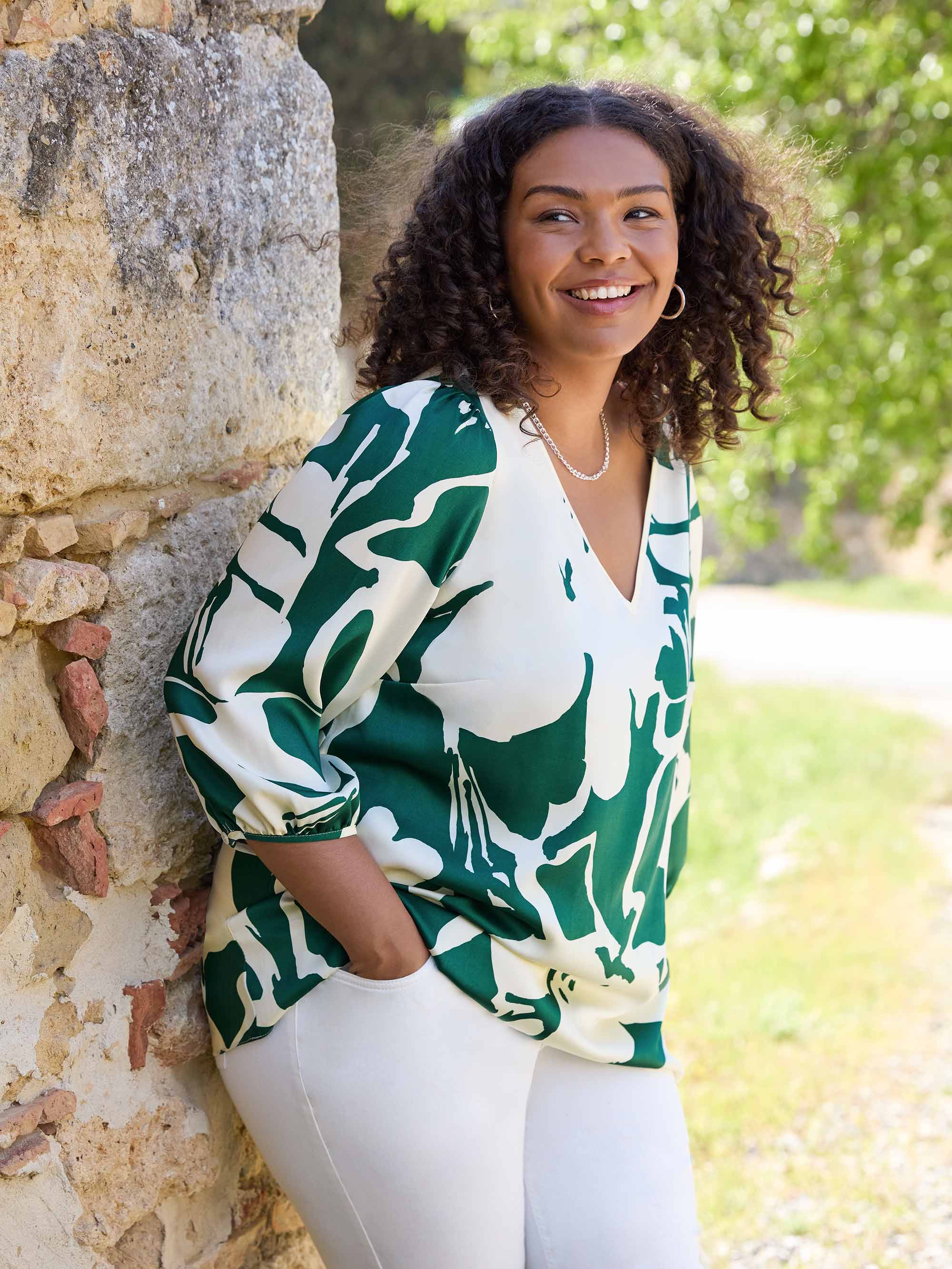 Green Floral Puff Sleeve Blouse