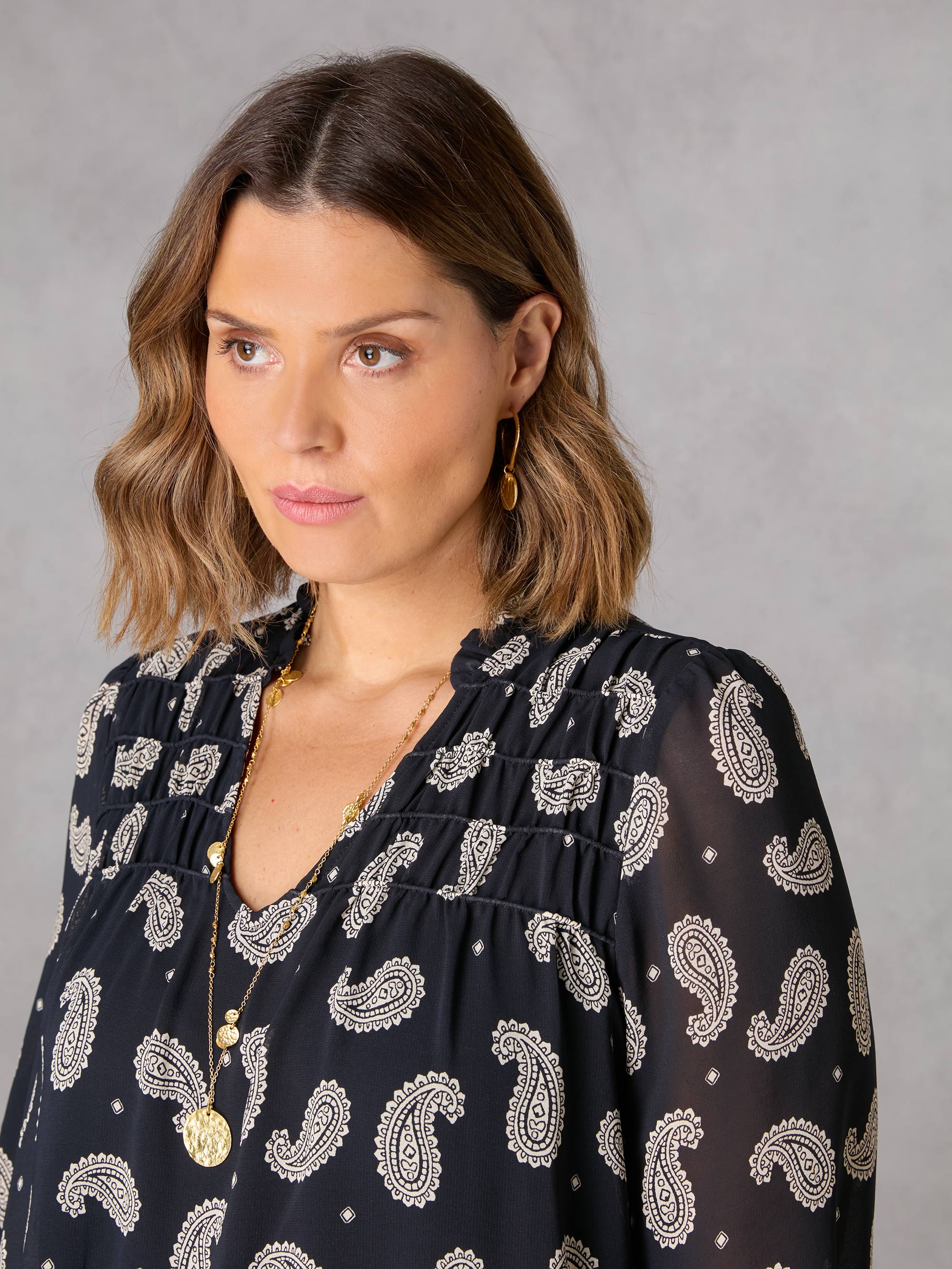 Black & Stone Paisley Print Ruched Front Blouse