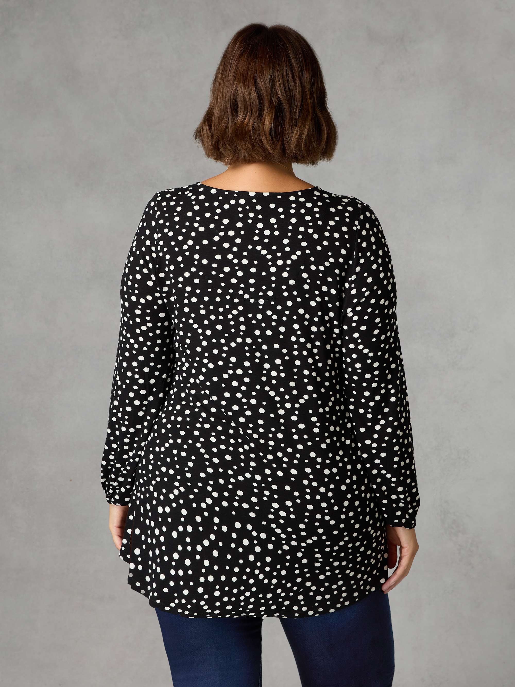 Mono Spot Print Jersey Notch Front Top