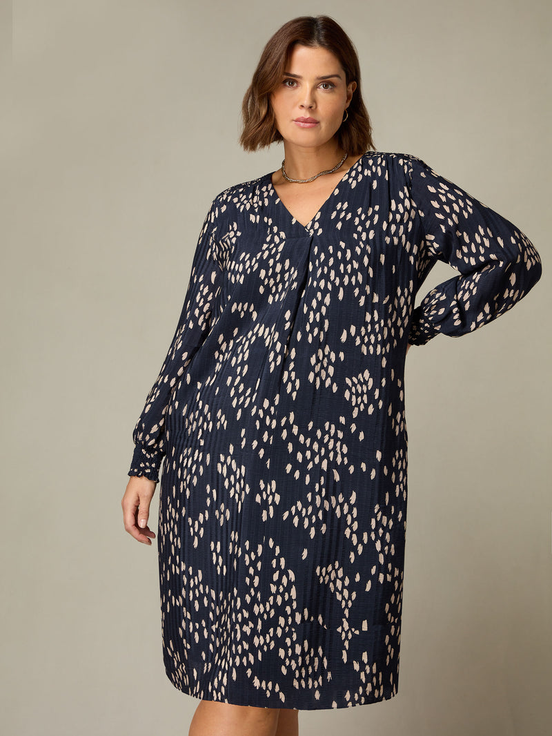 Stone Dash Print Pleat Front Chuck On Dress