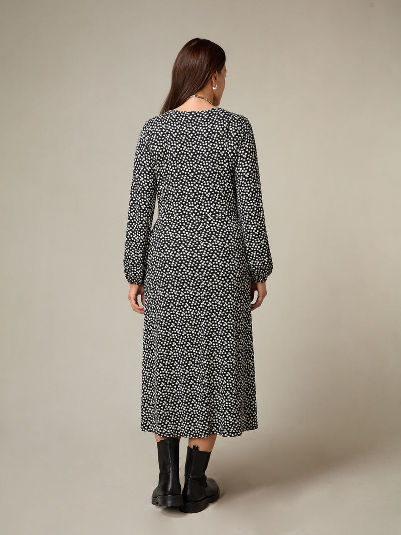 Petite Mono Ditsy Print Jersey Gathered Waist Midi Dress