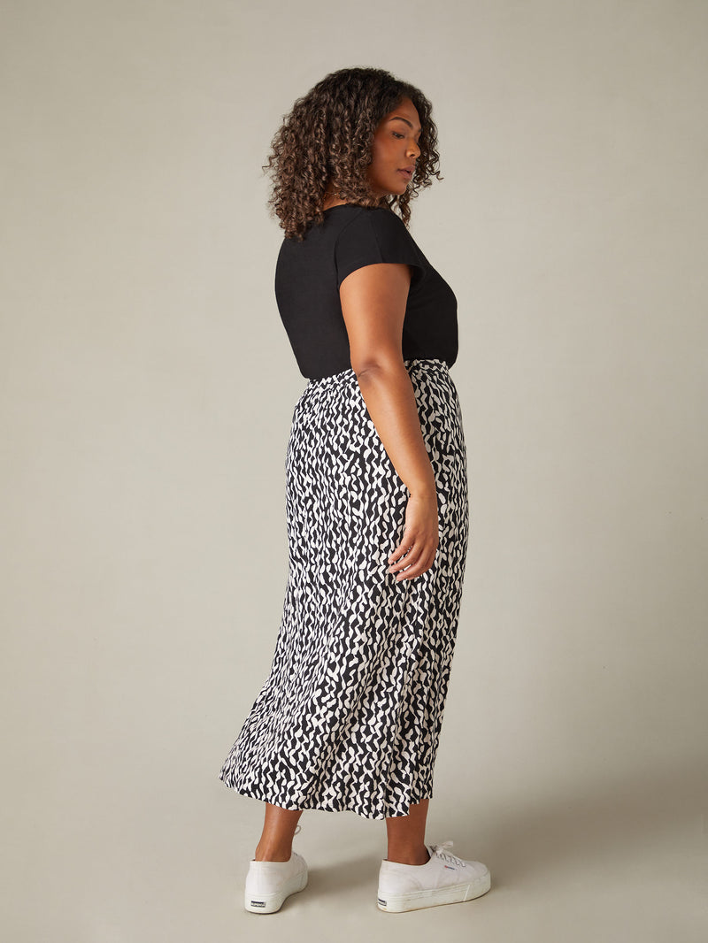 Mono Curl Print Jersey Midi Skirt