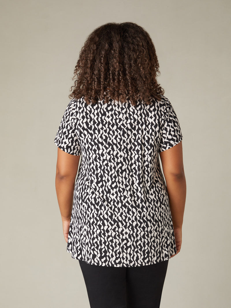 Mono Curl Print Jersey Cross Front Top