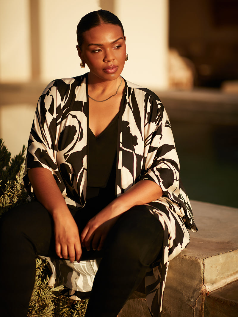 Mono Floral Print Kimono