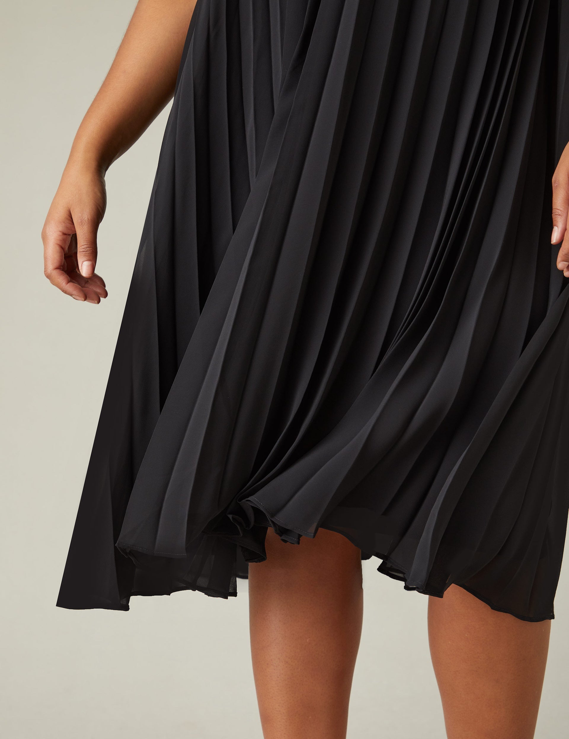 Black Chiffon Pleated Midi Dress