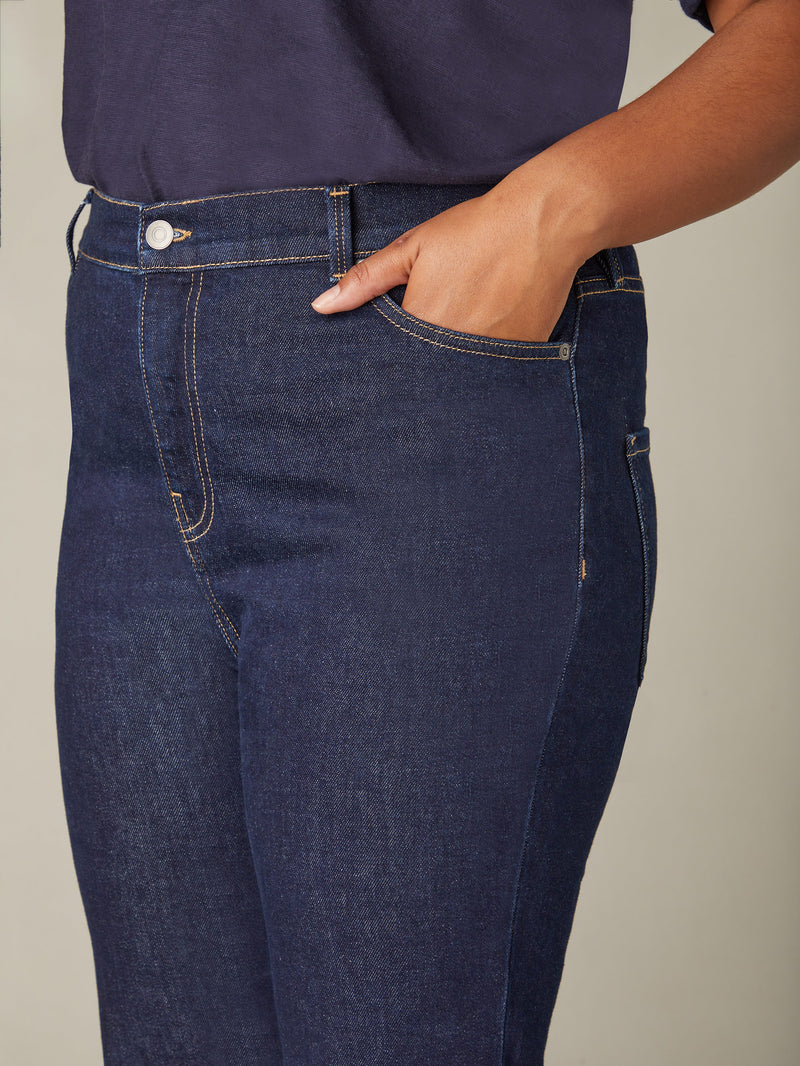 Dark Indigo Bootcut Comfort Jeans