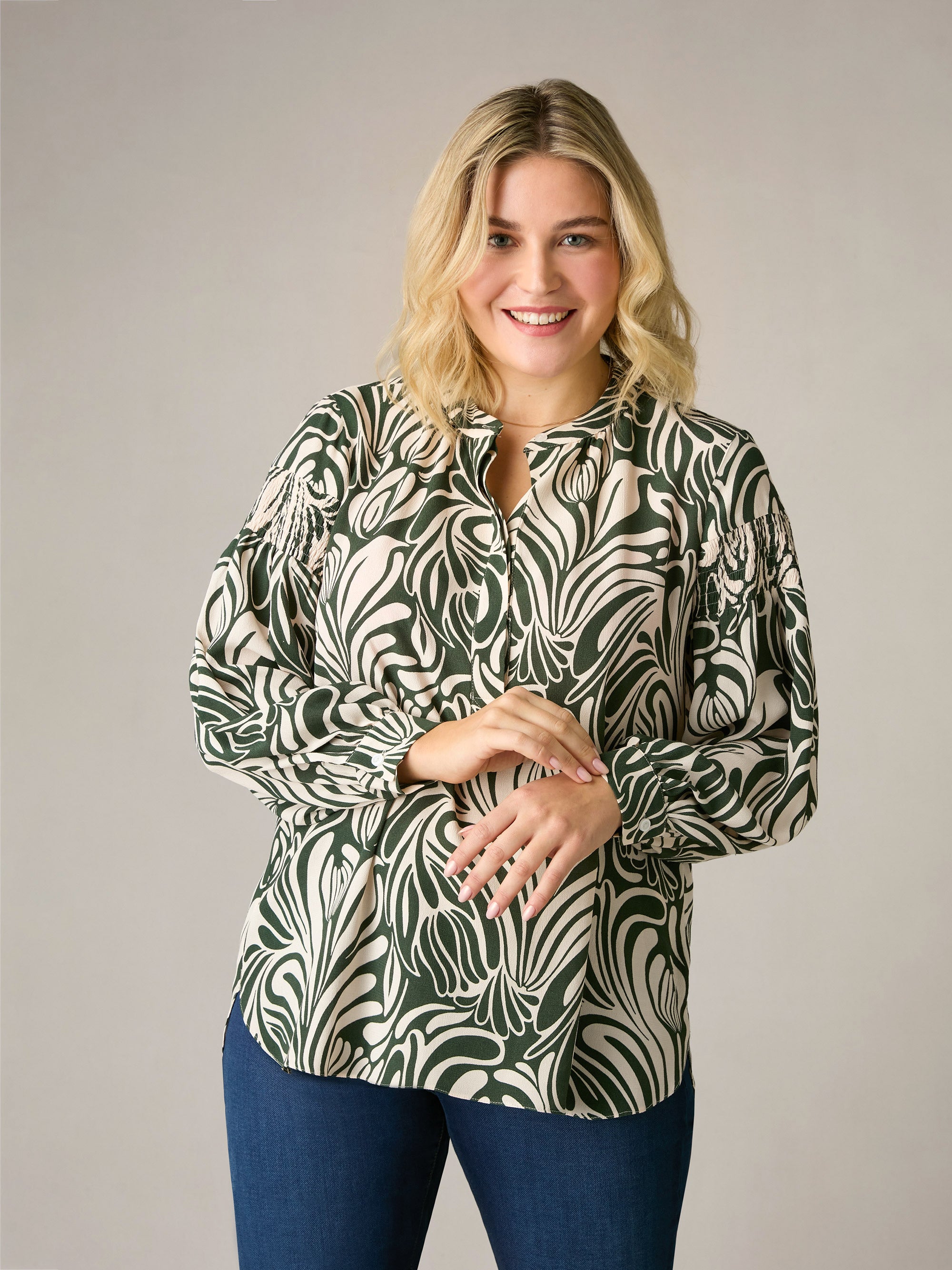 Green Abstract Print Shirred Shoulder Blouse