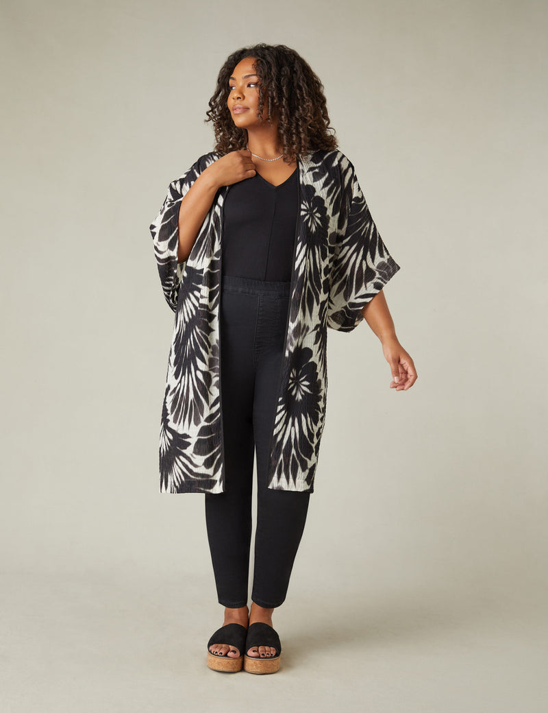 Mono Leaf Print Textured Kimono