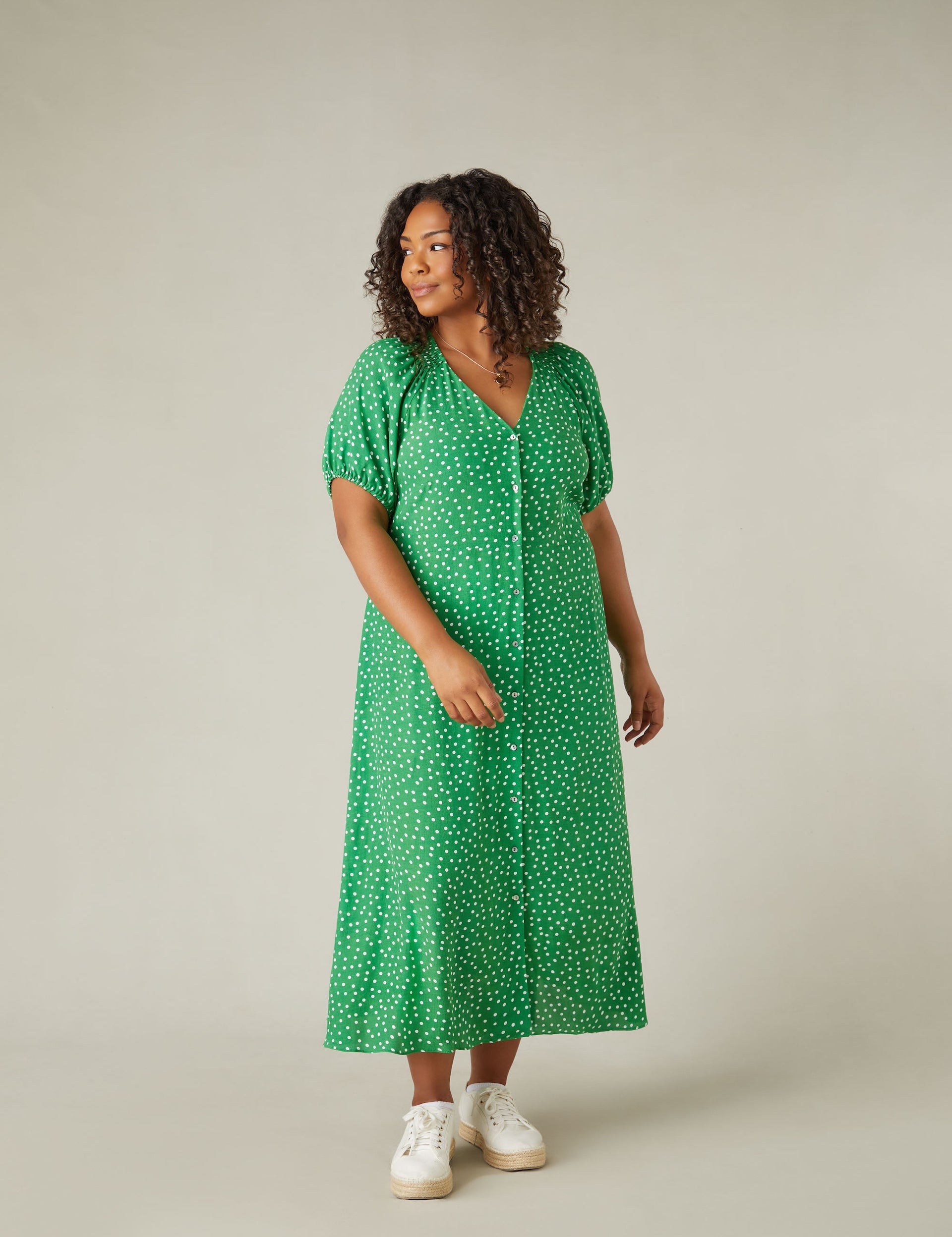 green spot midi dress Women's Green Spot Shirred Cuff Midi Dress