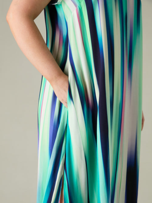 Abstract Print Hanky Hem Midi Dress