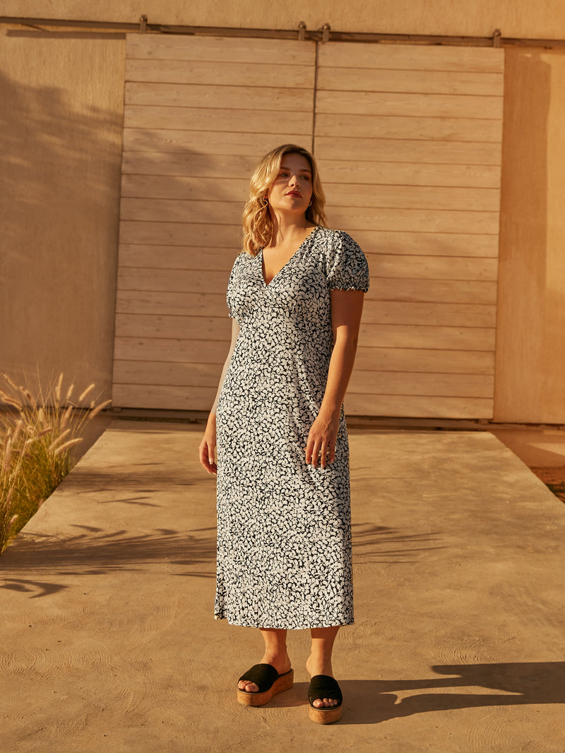 Mono Floral Jersey Shirred Cuff Maxi Dress