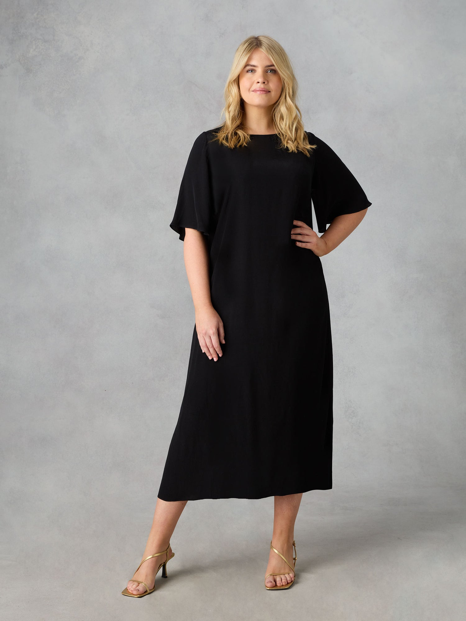 Black Flutter Sleeve Midaxi Dress