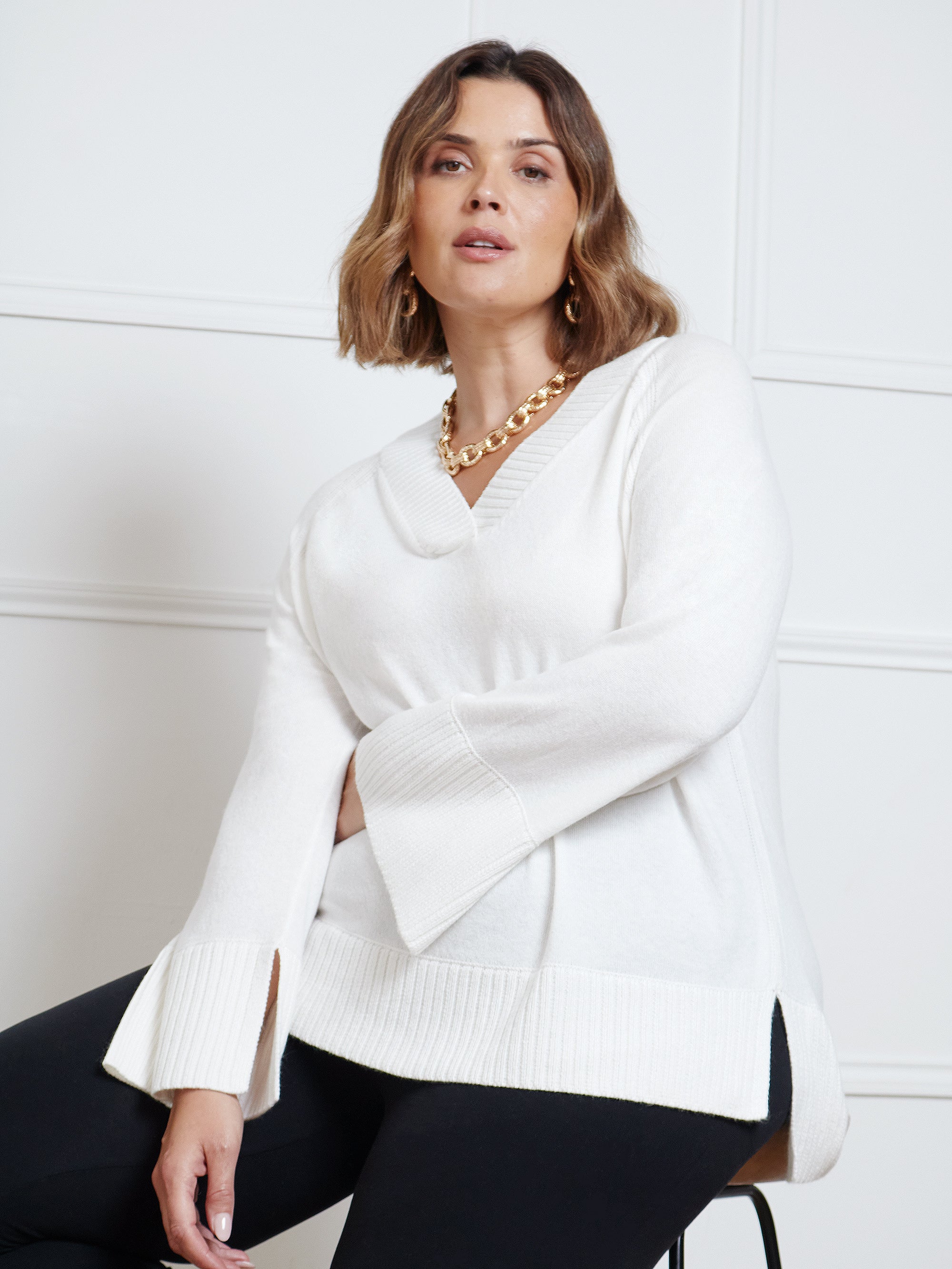 Ivory V-Neck Swing Jumper