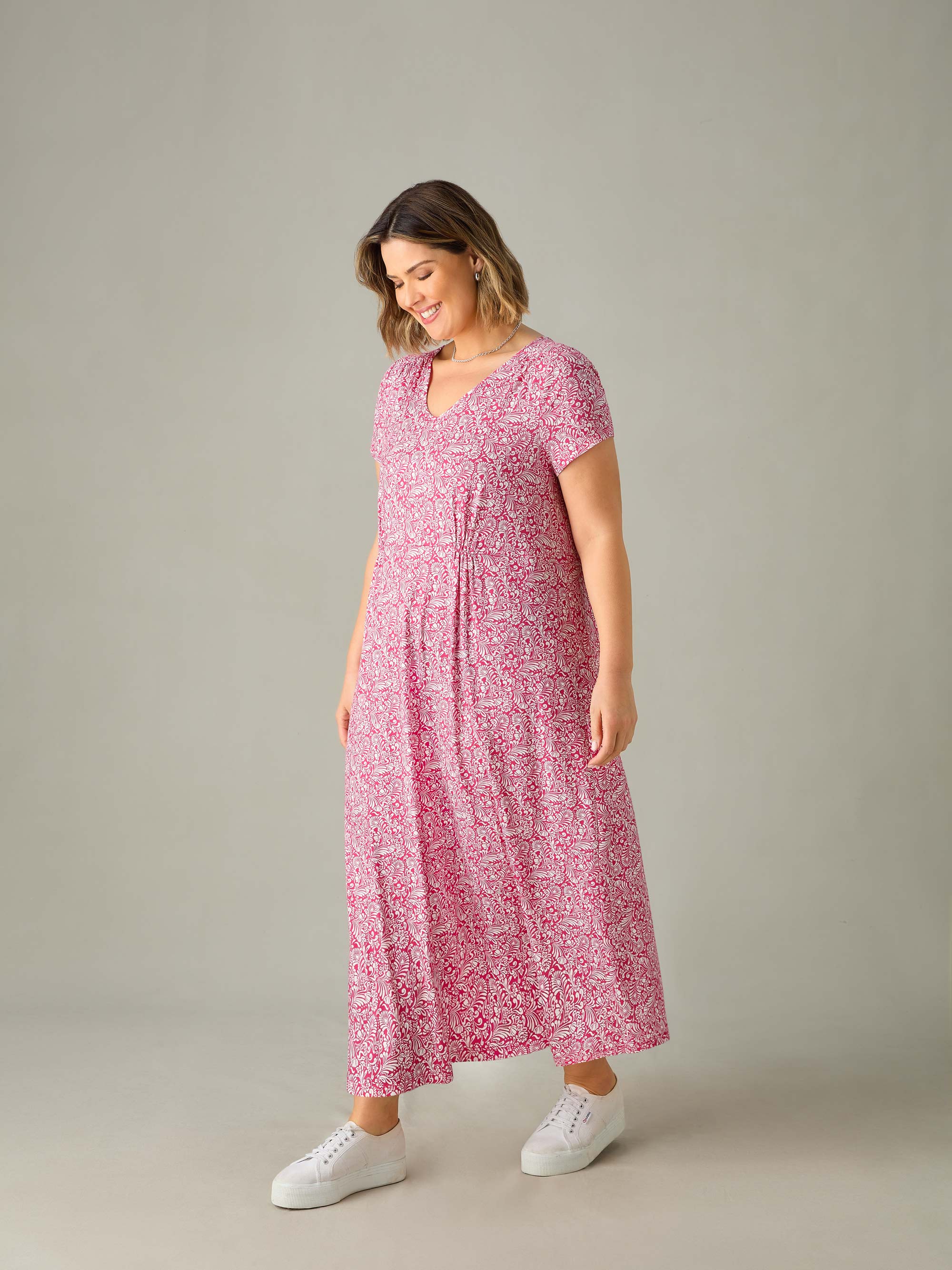 Pink Paisley Jersey Midi Dress Pink Paisley Jersey Midi Dress