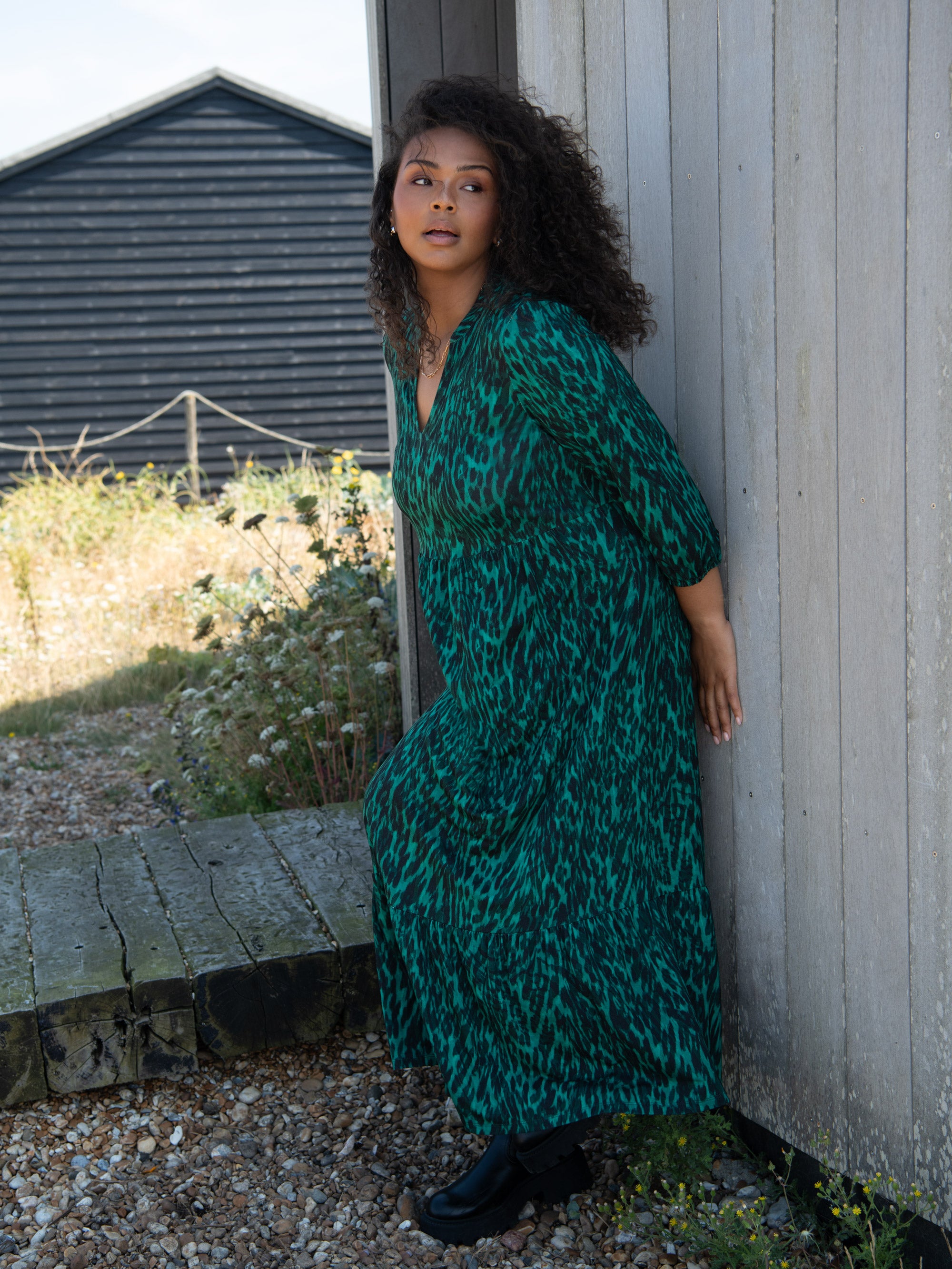 Petite Green Leopard Jersey Nehru Collar Midi Dress Petite Green Leopard Jersey Nehru Collar Midi Dress