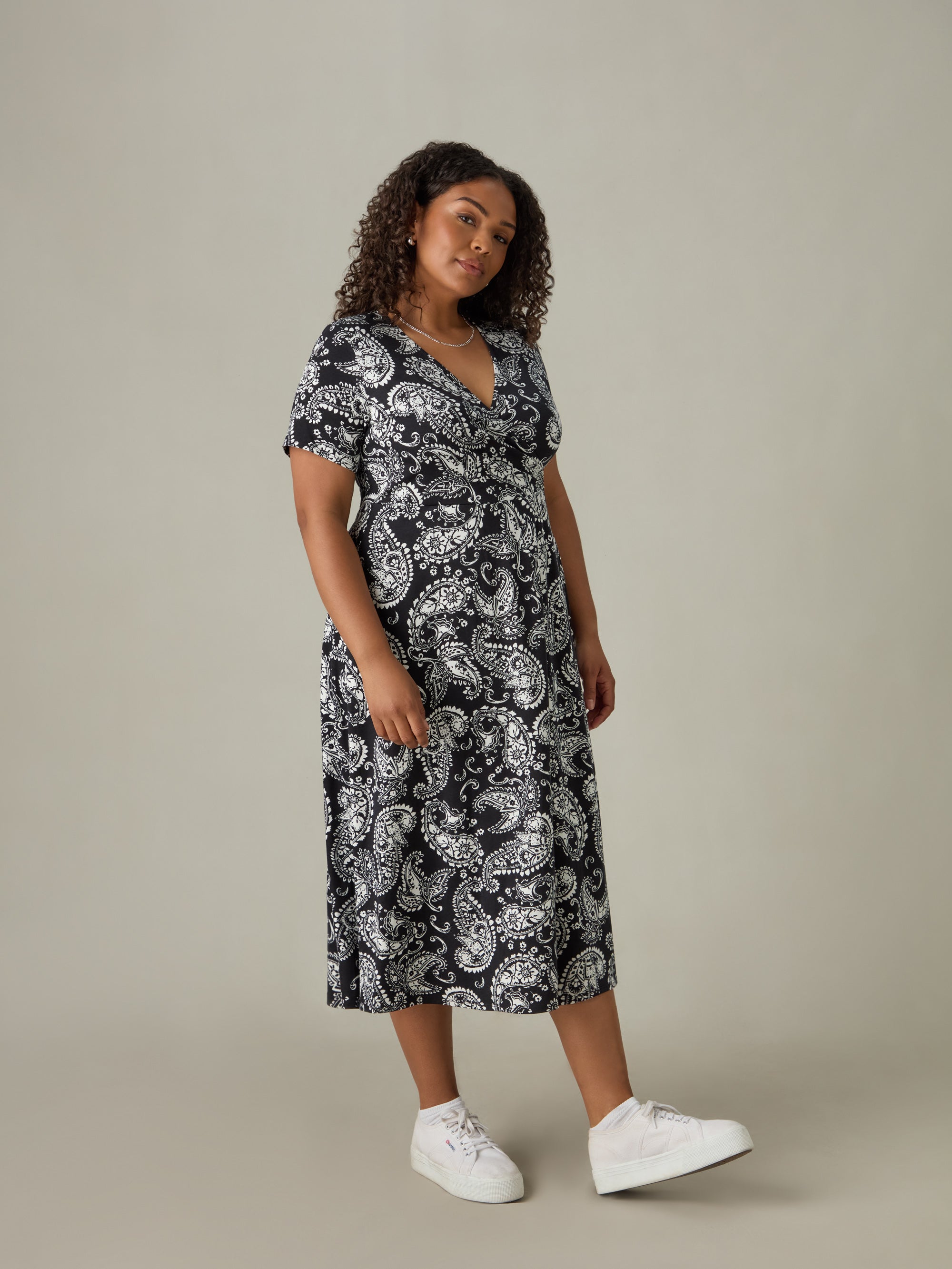 Petite Mono Paisley Wrap Midi Dress