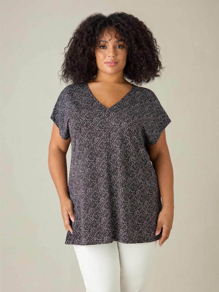 Mono Dash Print Tunic