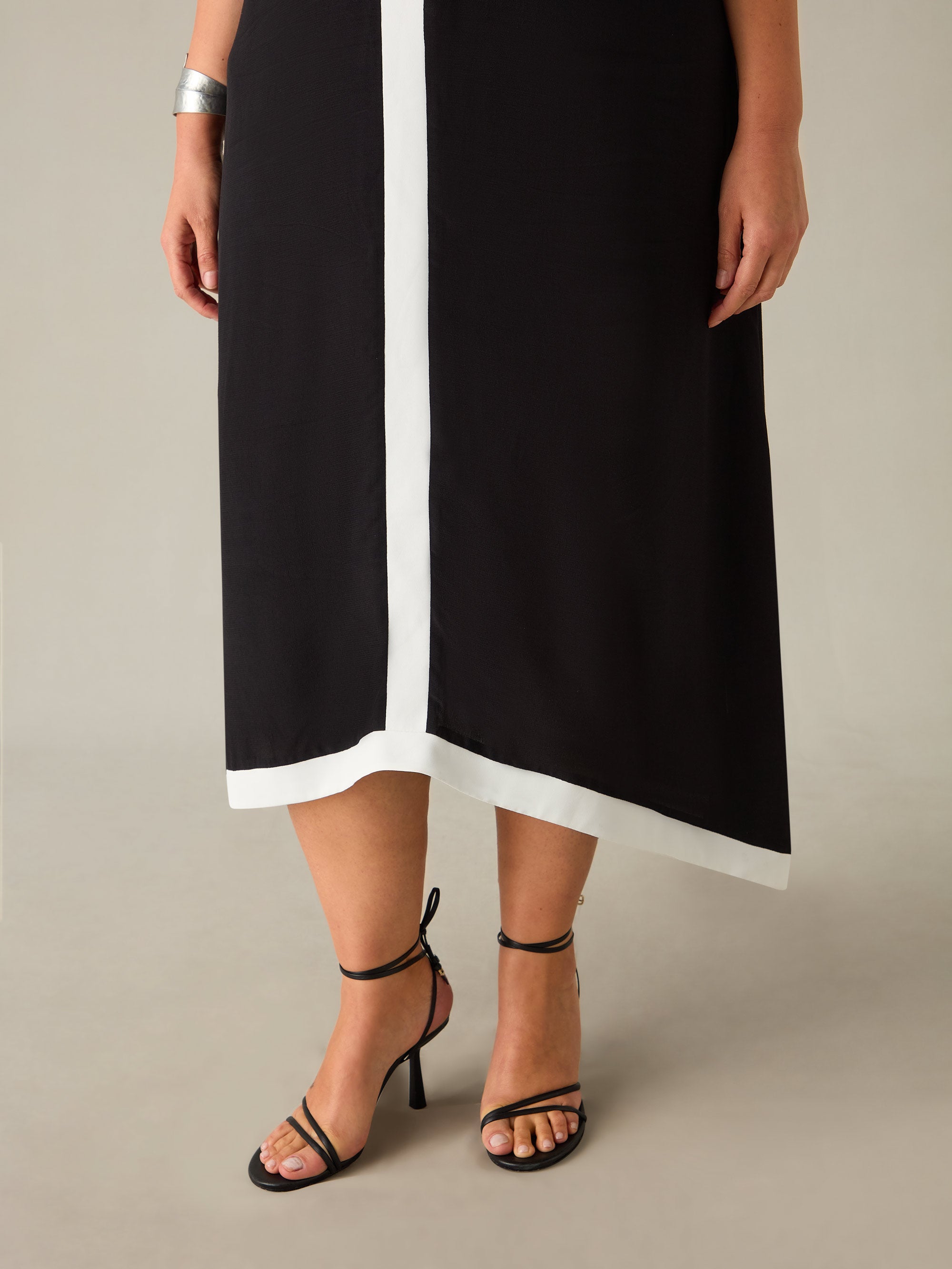 Colourblock Hanky Hem Midi Dress