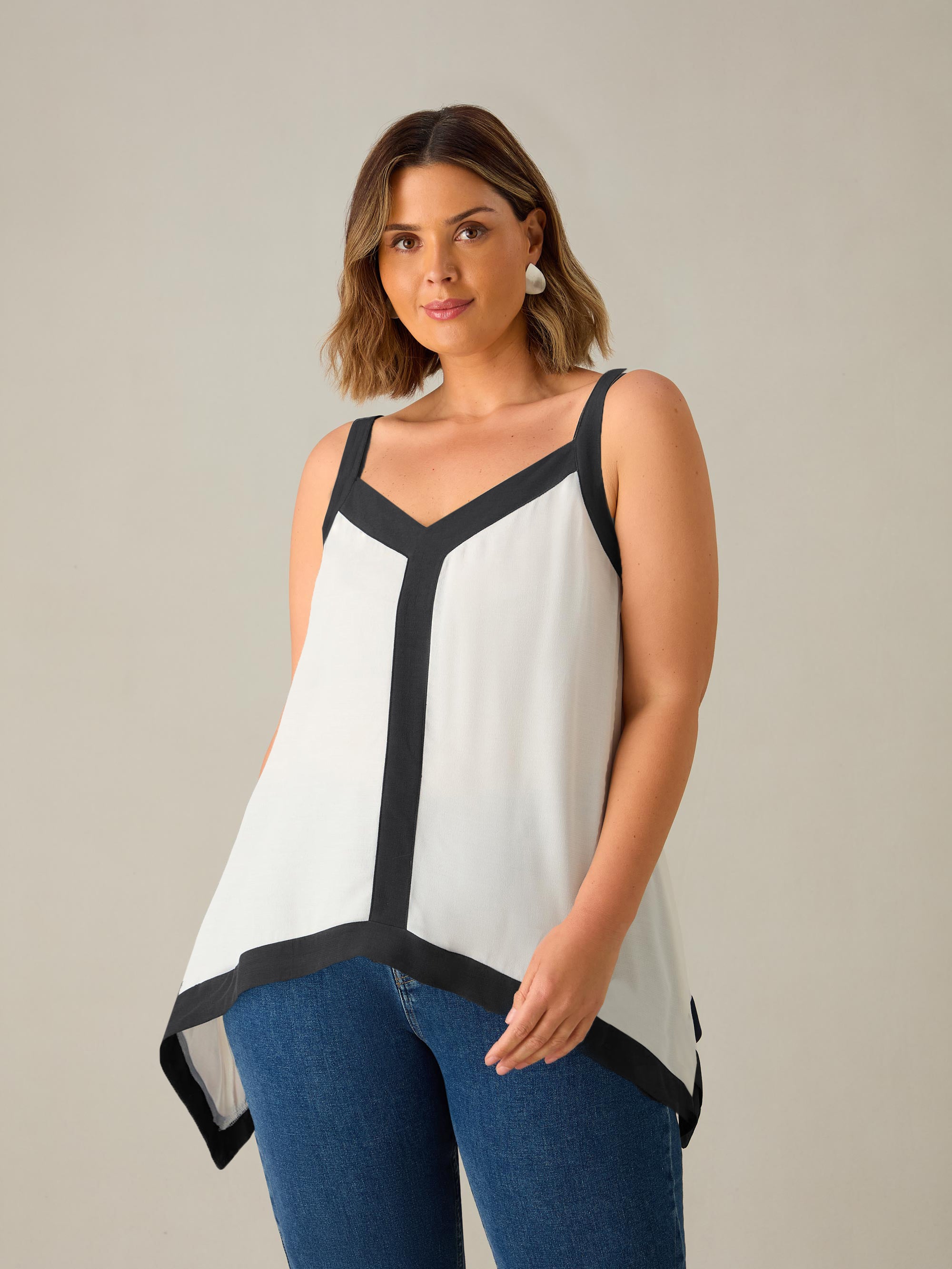 Mono Hanky Hem Top