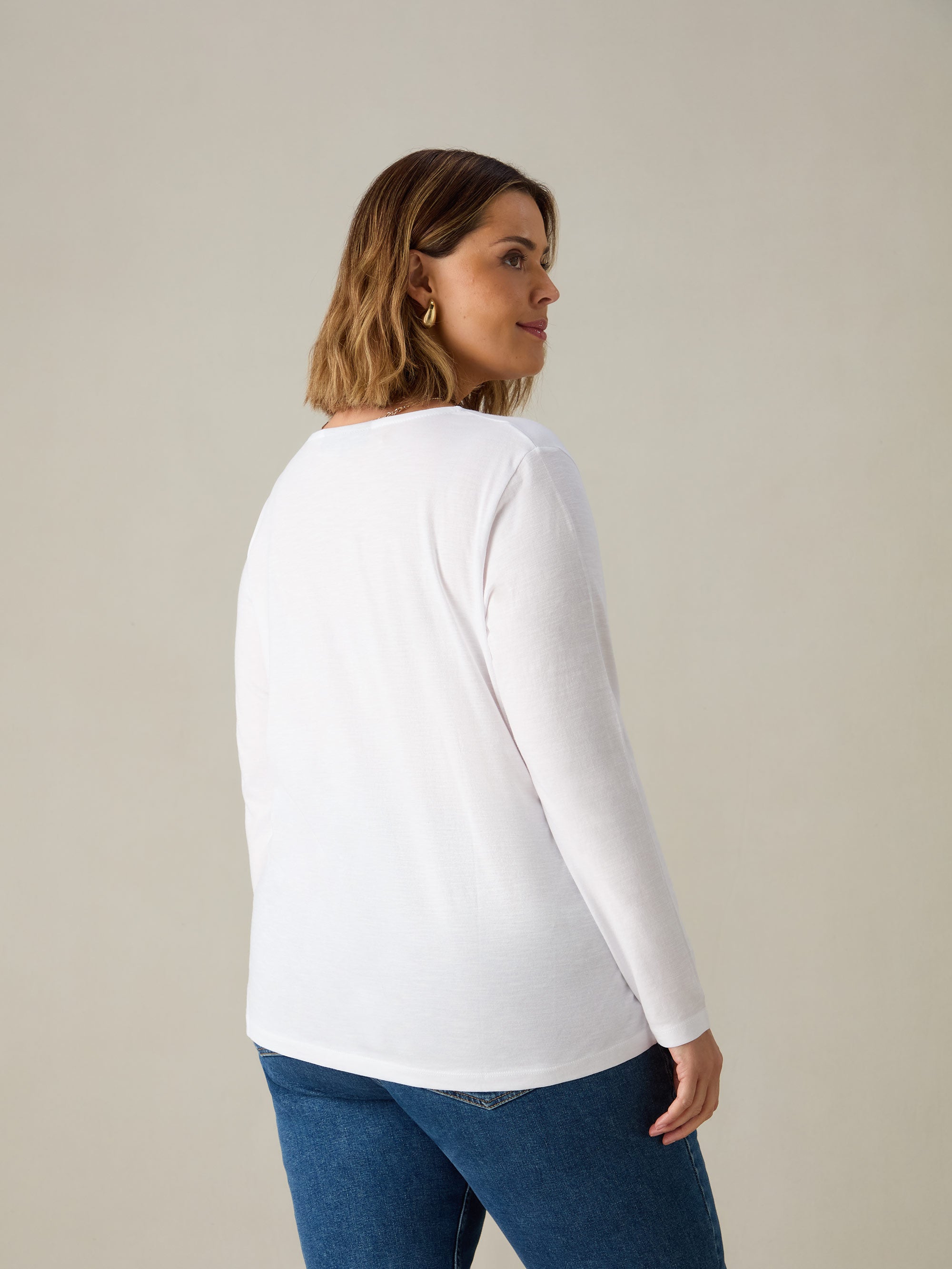 White Cotton Slub V-Neck Long Sleeve T-Shirt