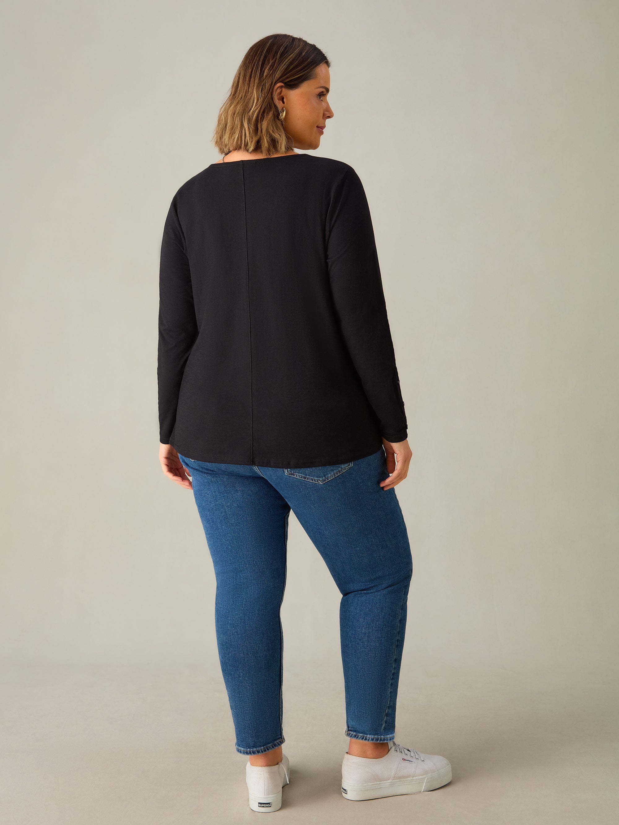 Black Cotton Slub Round Neck T-Shirt