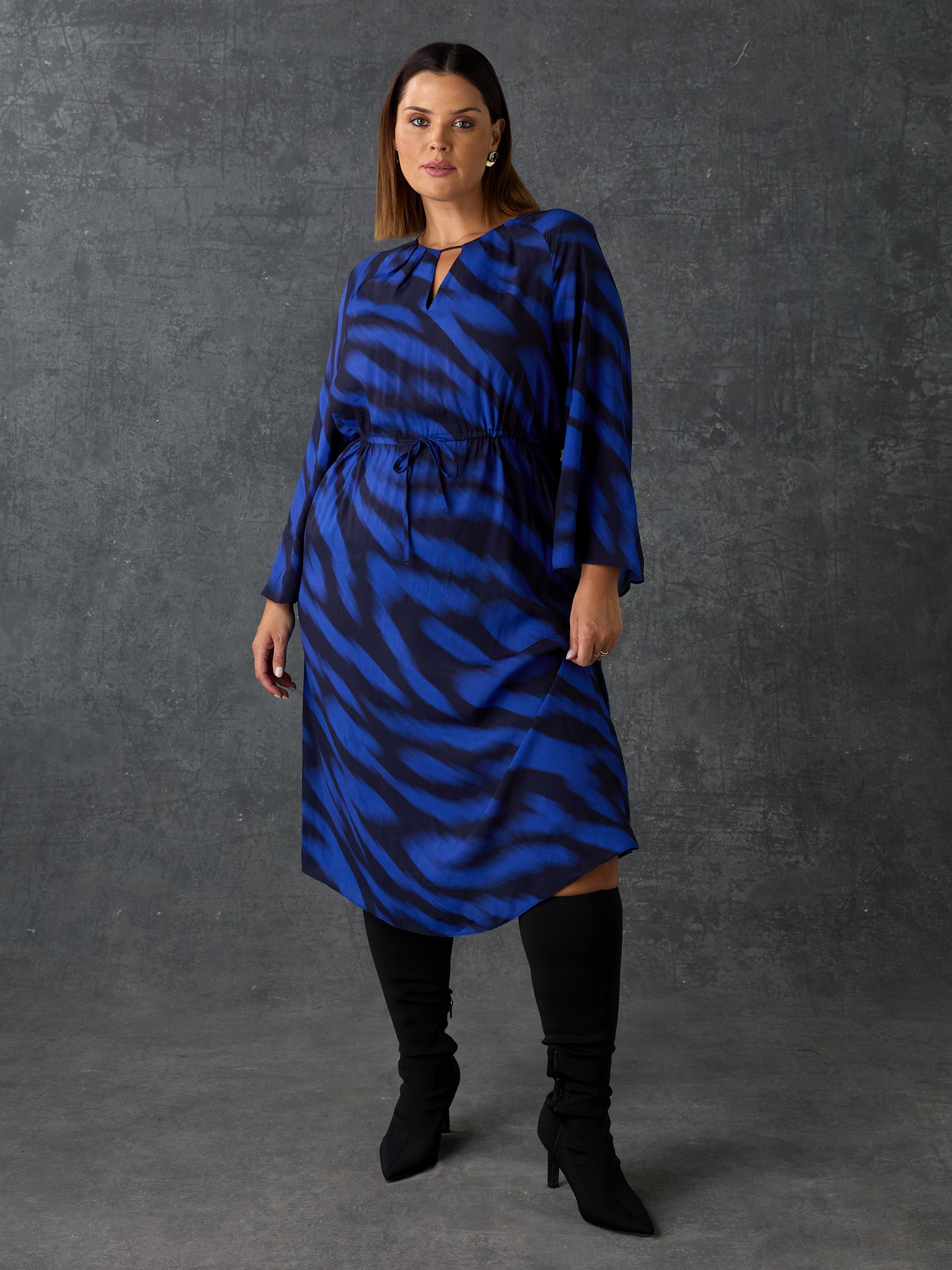 Blue & Black Printed Tie Waist Midi Dress