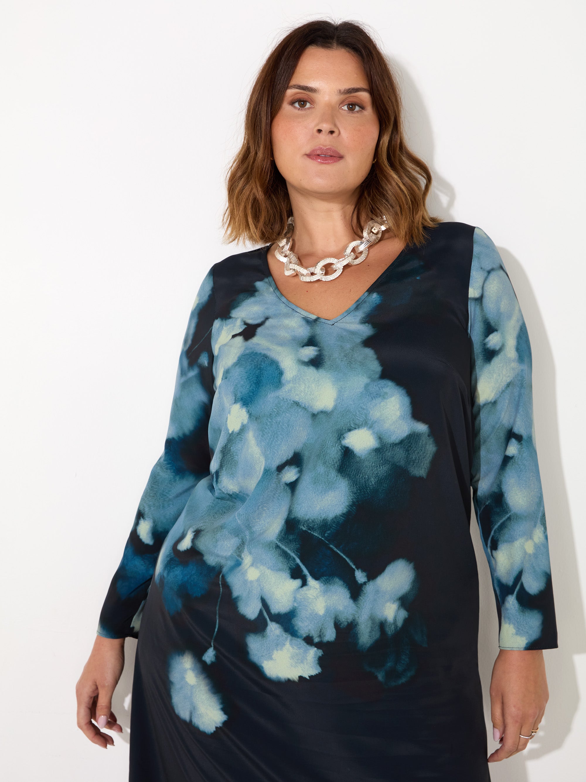 Blue Floral Print Long Sleeve Midaxi Dress