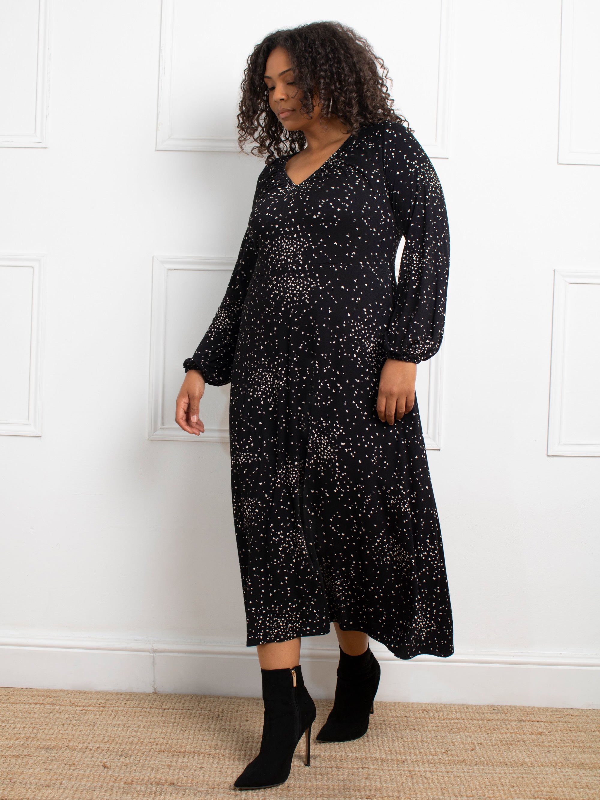 Petite Black Heart Print Gathered V-Neck Jersey Dress