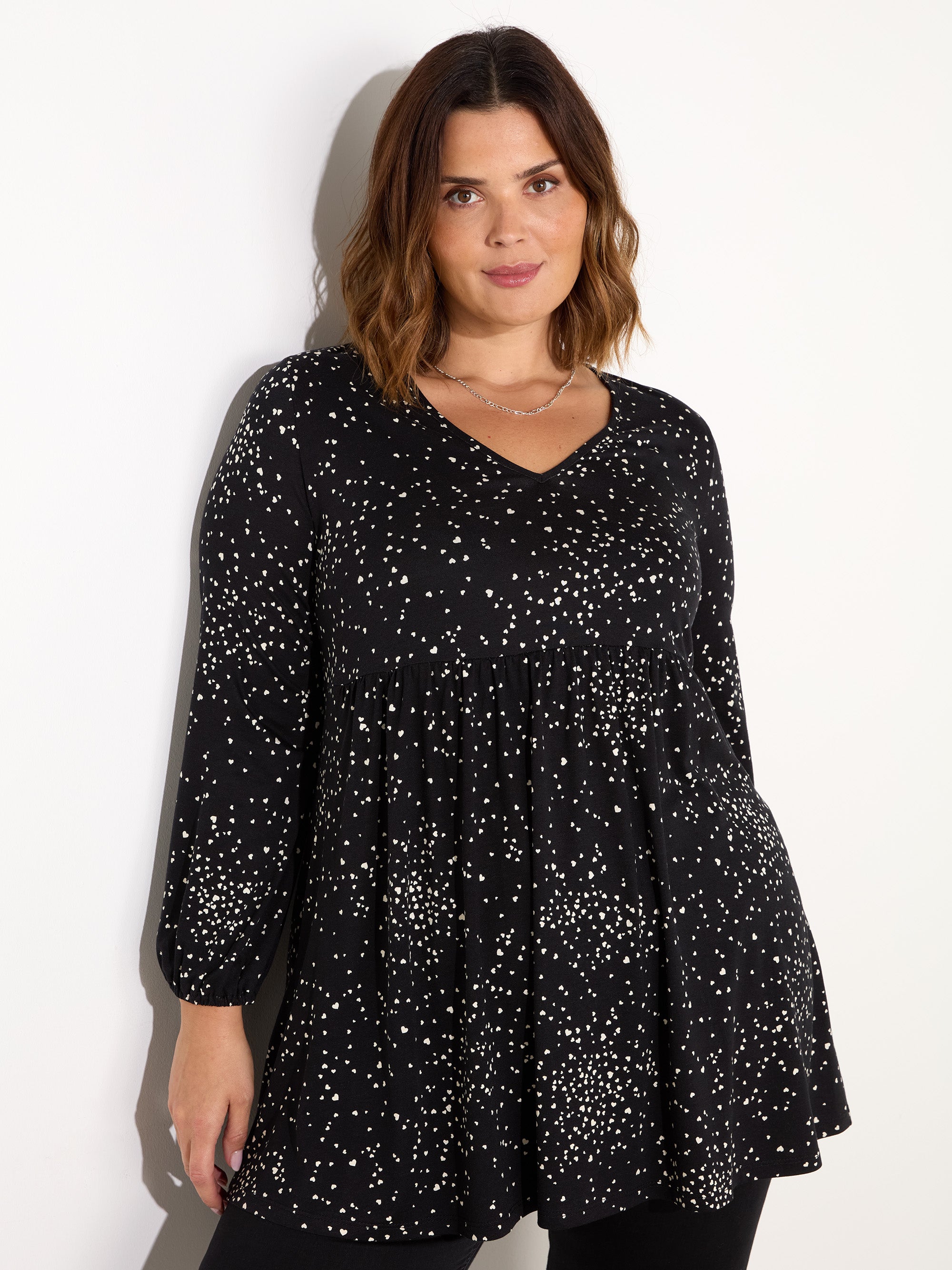 Black Heart Print Gathered V-Neck Tunic