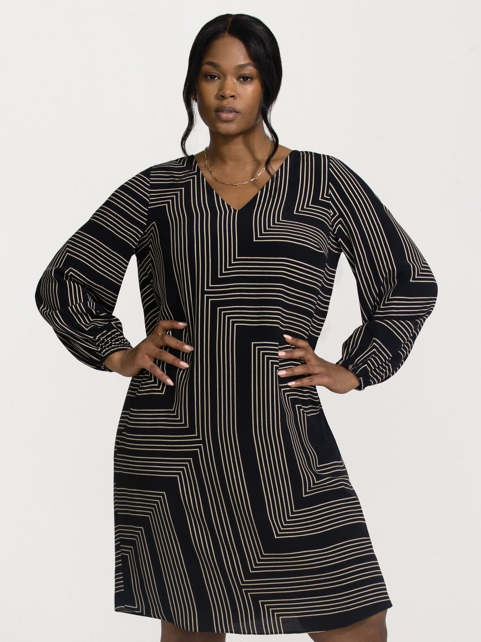 Geo Print Dress With Pockets