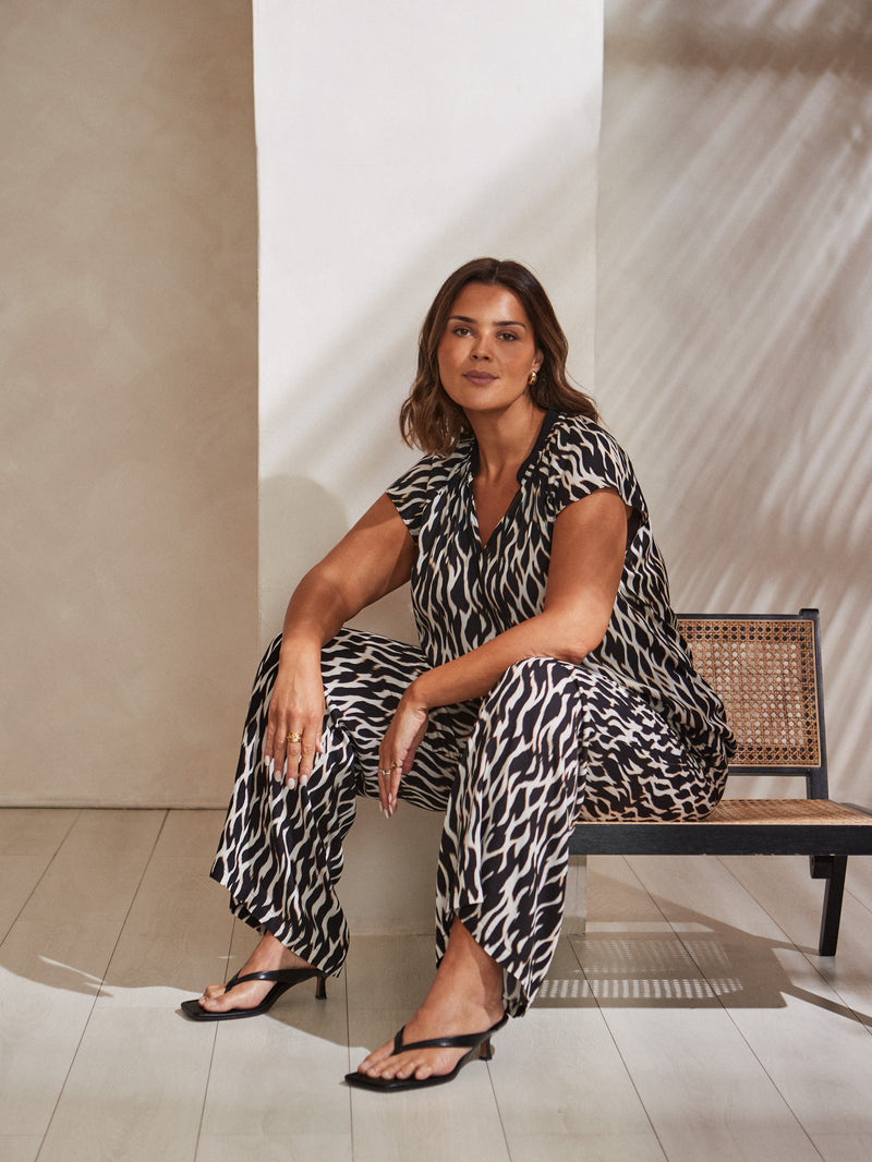 Mono Print Wide Leg Trouser