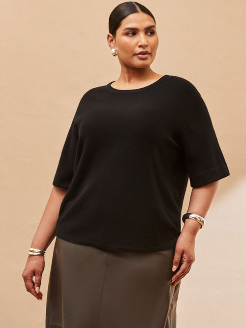 Black Short Sleeve Knitted Jumper