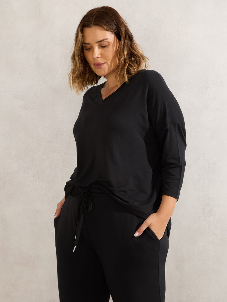 Black Lightweight Supersoft 3/4 Sleeve Top
