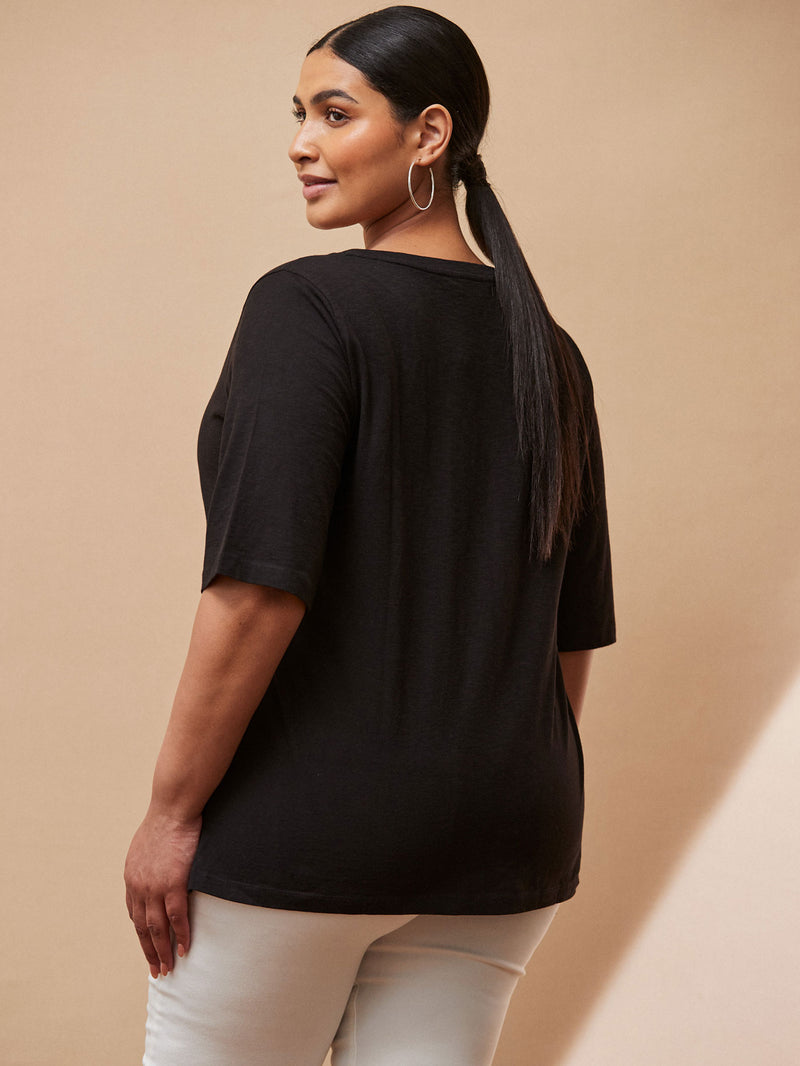 Black Cotton Elbow Length Sleeve T-Shirt