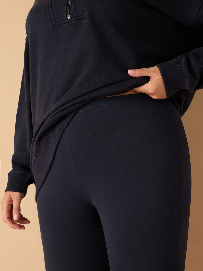 Navy Legging