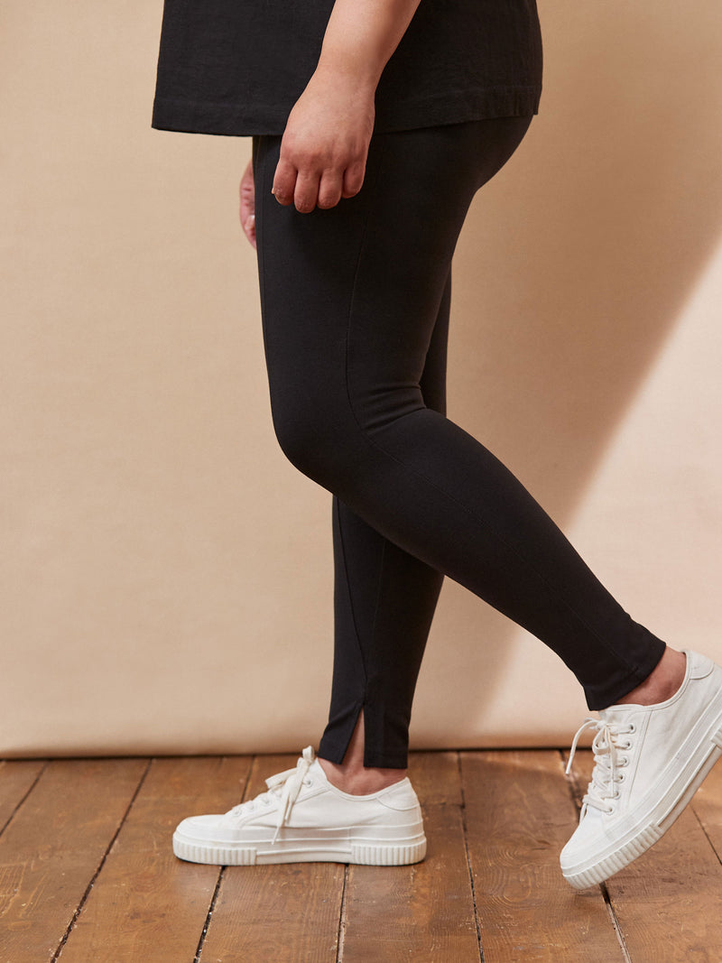 Petite Black Seamed Legging