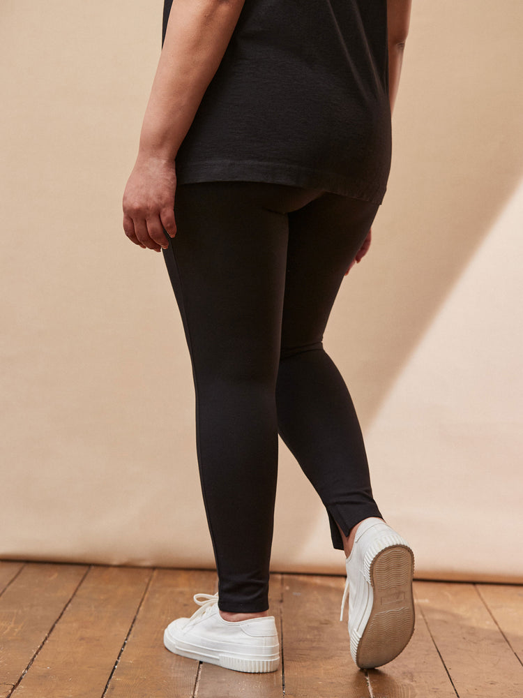 Petite Black Seamed Legging
