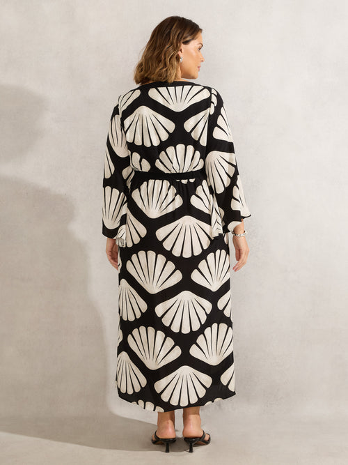 Petite Black Shell Print Flared Sleeve Maxi Dress