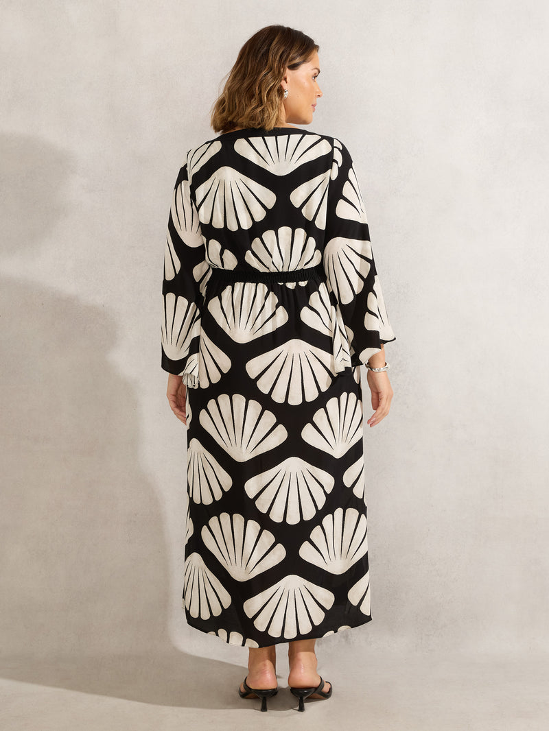 Black Shell Print Flared Sleeve Midaxi Dress