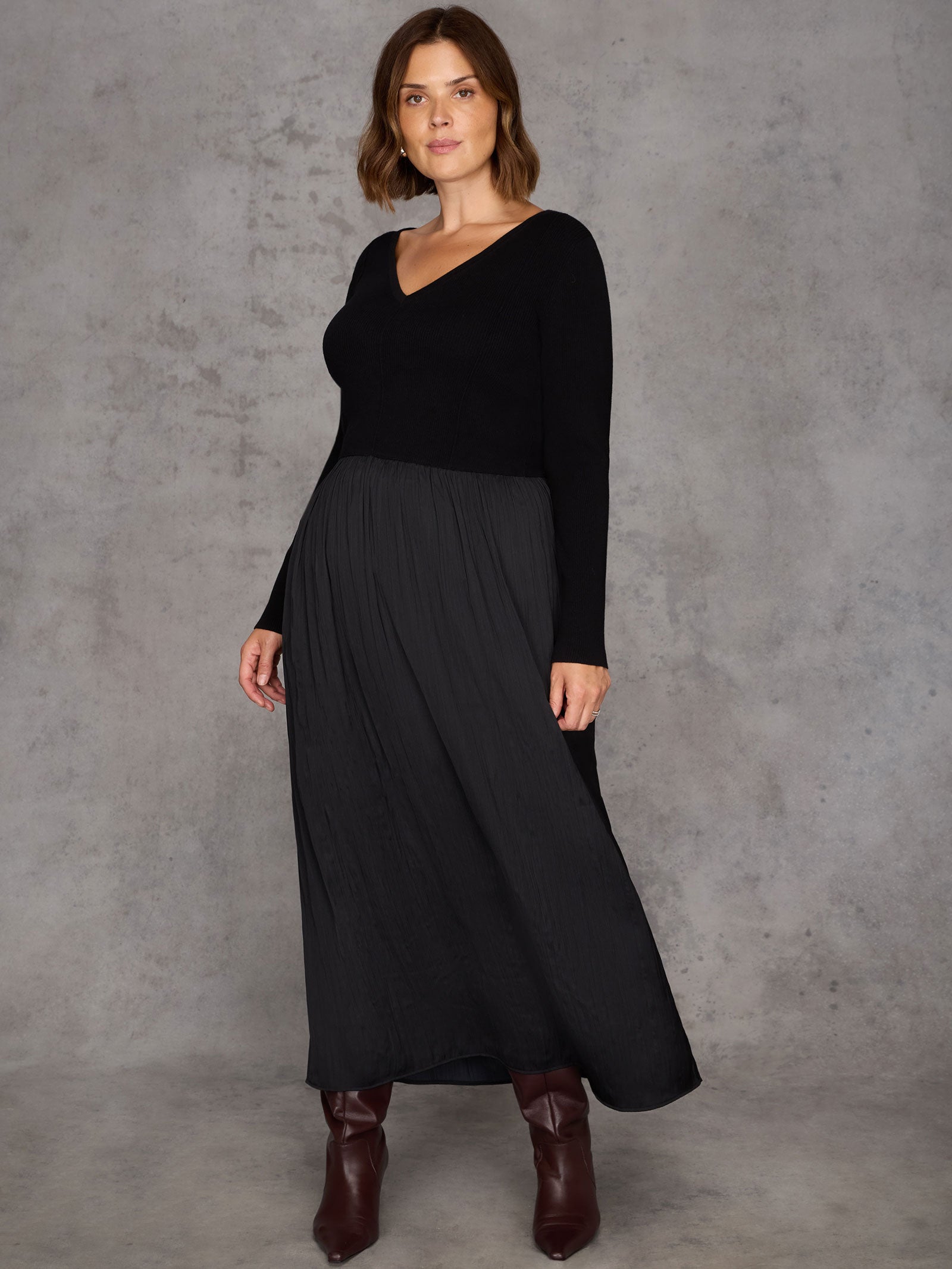 Black Knit Bodice Pleated Skirt Dress