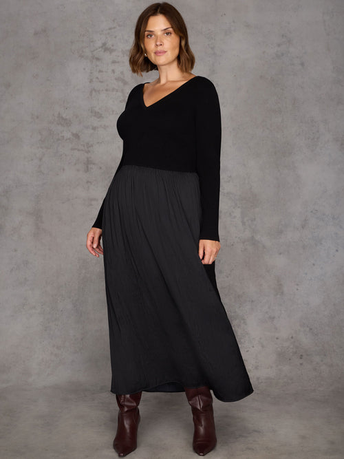 Black Knit Bodice Pleated Skirt Dress