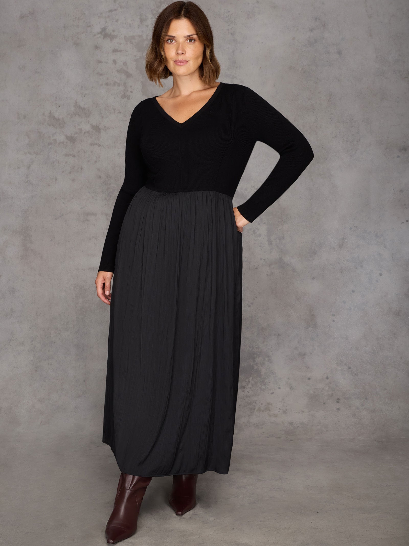 Black Knit Bodice Pleated Skirt Dress