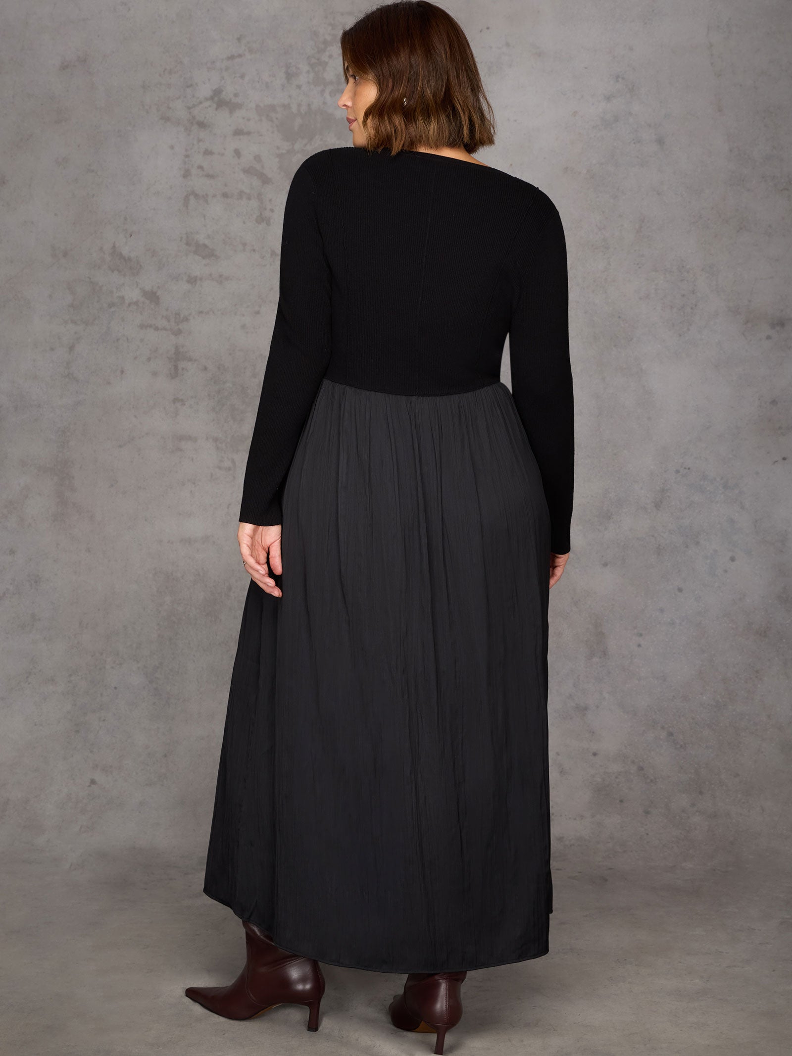 Black Knit Bodice Pleated Skirt Dress