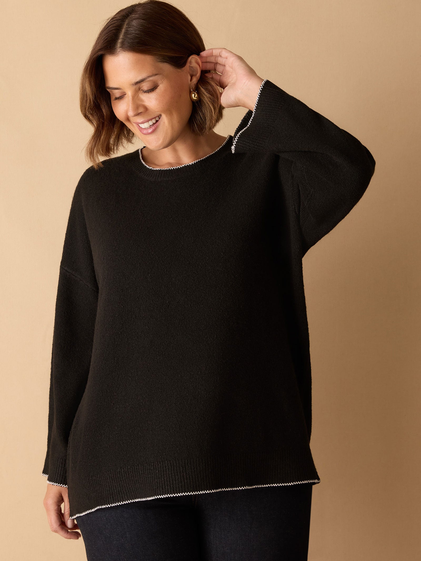 Black Crew Neck Contrast Stitch Knit Jumper