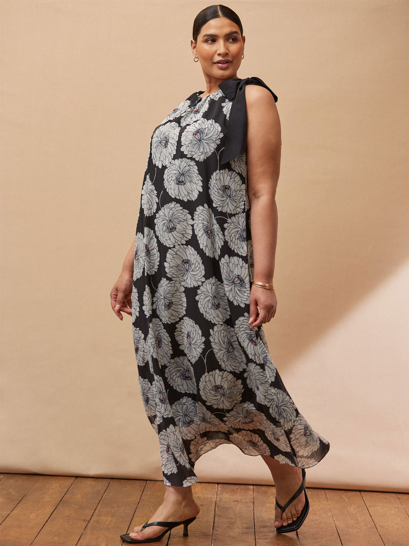 Floral Print Halter Neck Maxi Dress