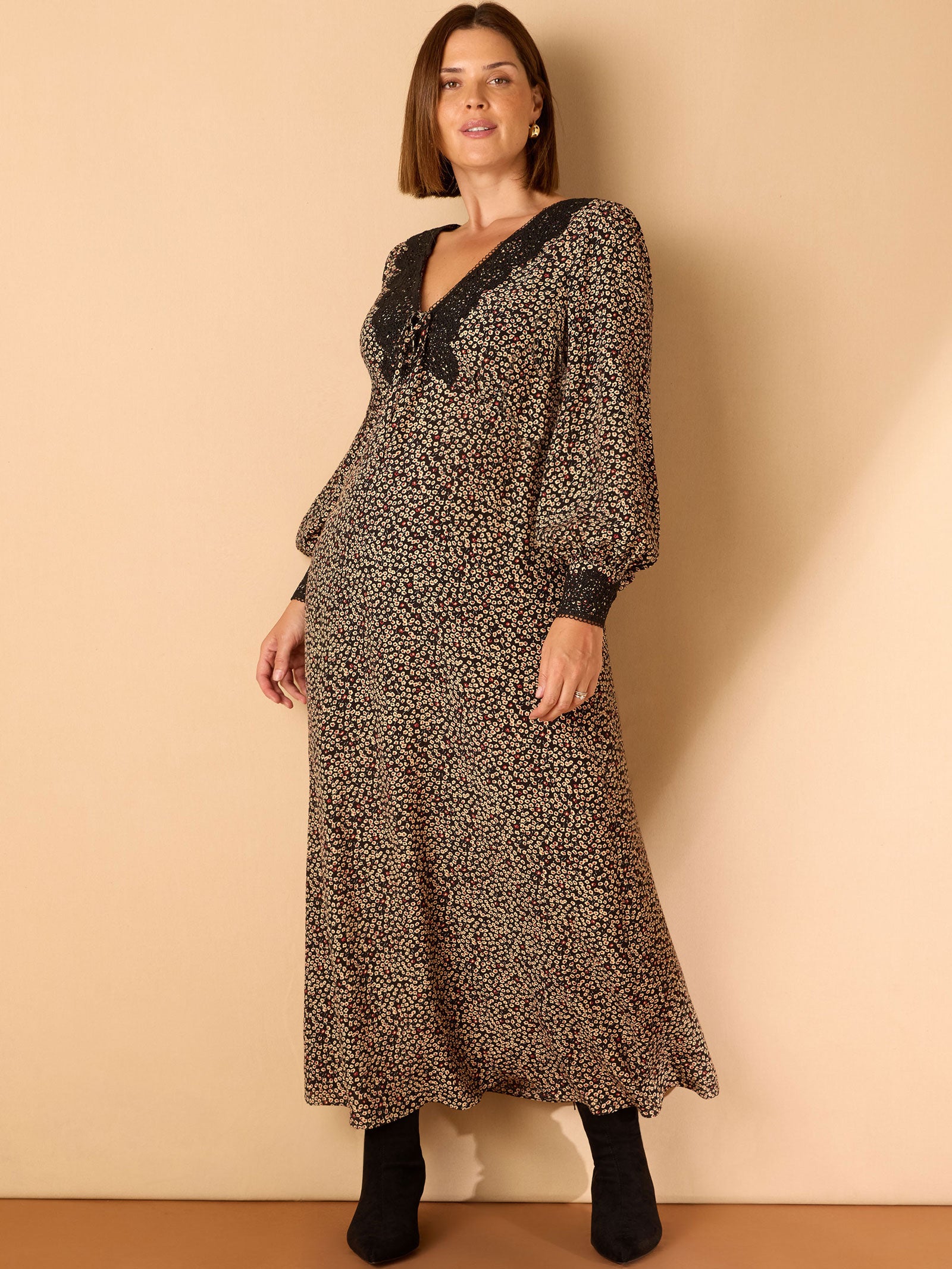 Black Ditsy Floral Scalloped Lace Midaxi Dress