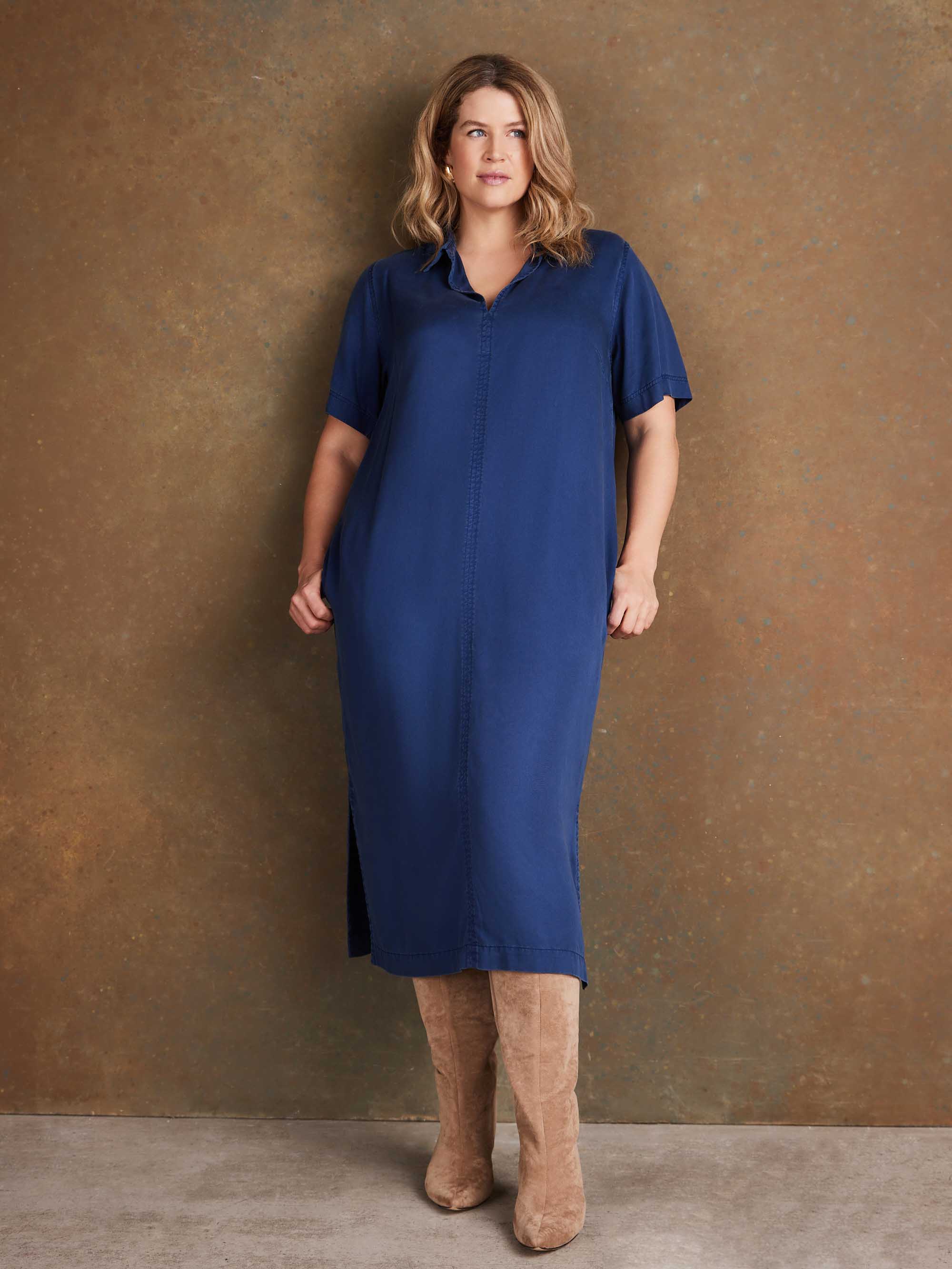 Plus size navy blue soft touch V neck midi dress with collar and side splits
