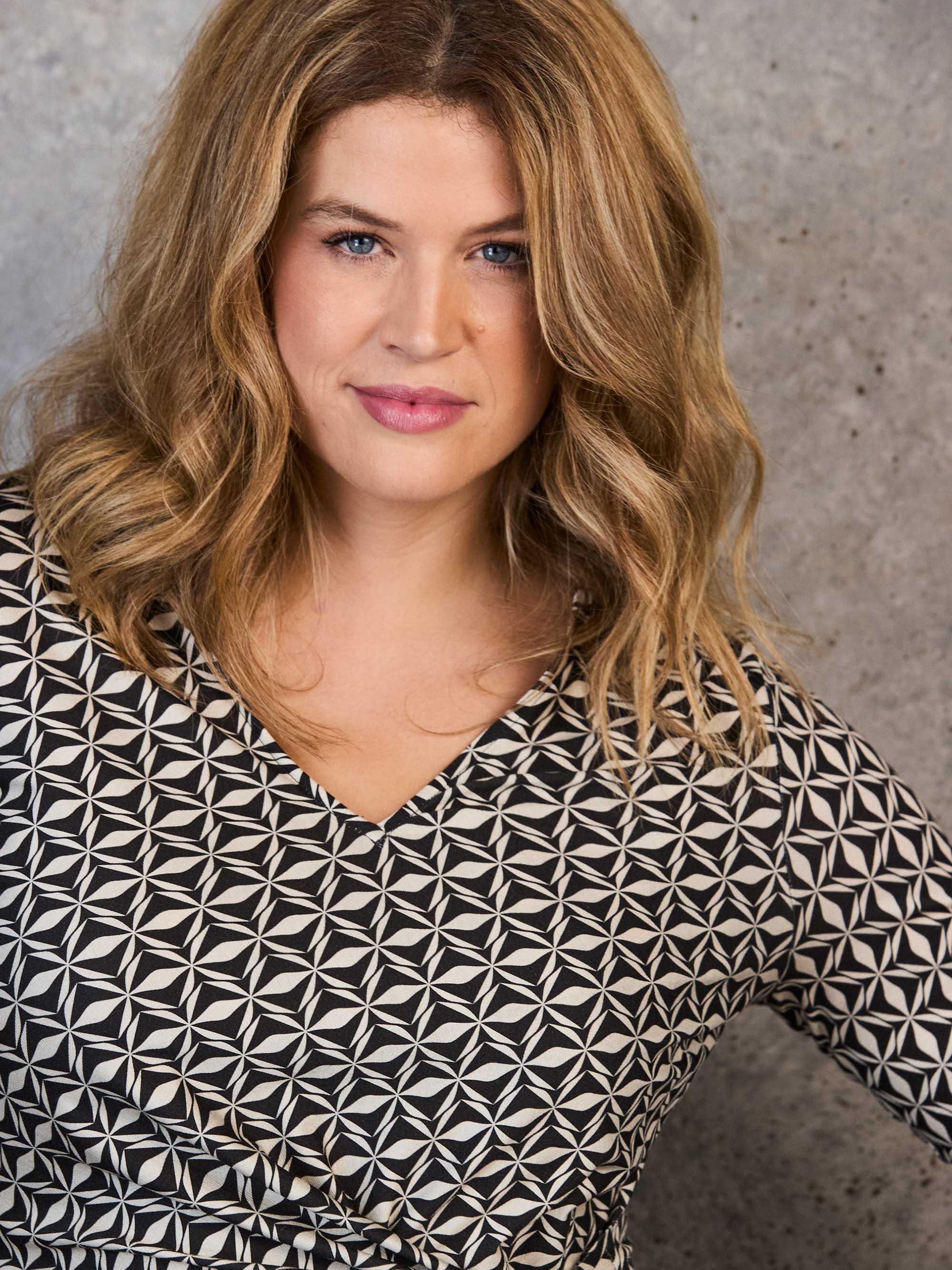 Black Geo Print V-Neck Side Tie Tunic