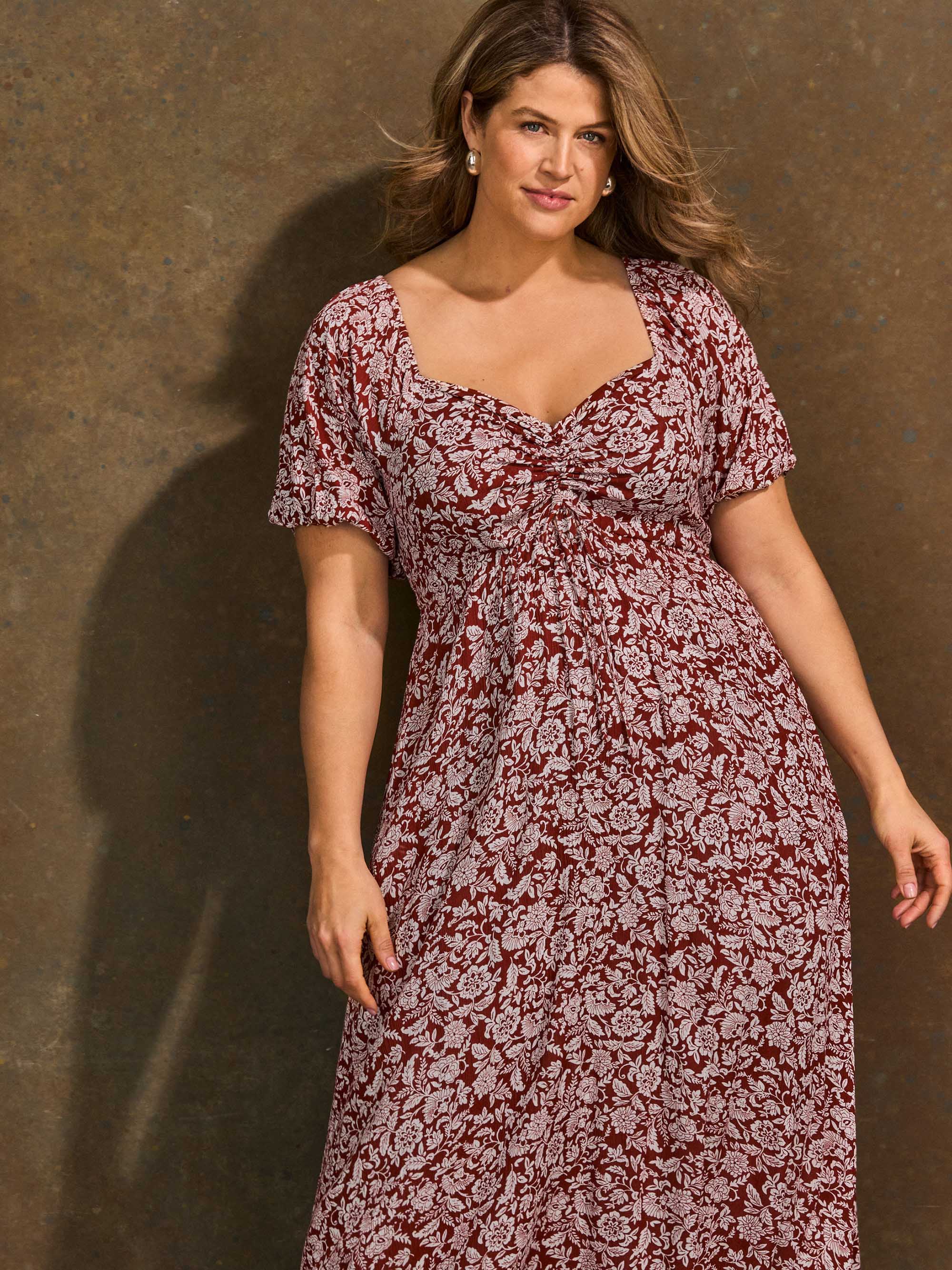 Rust floral ruched front midaxi dress close-up